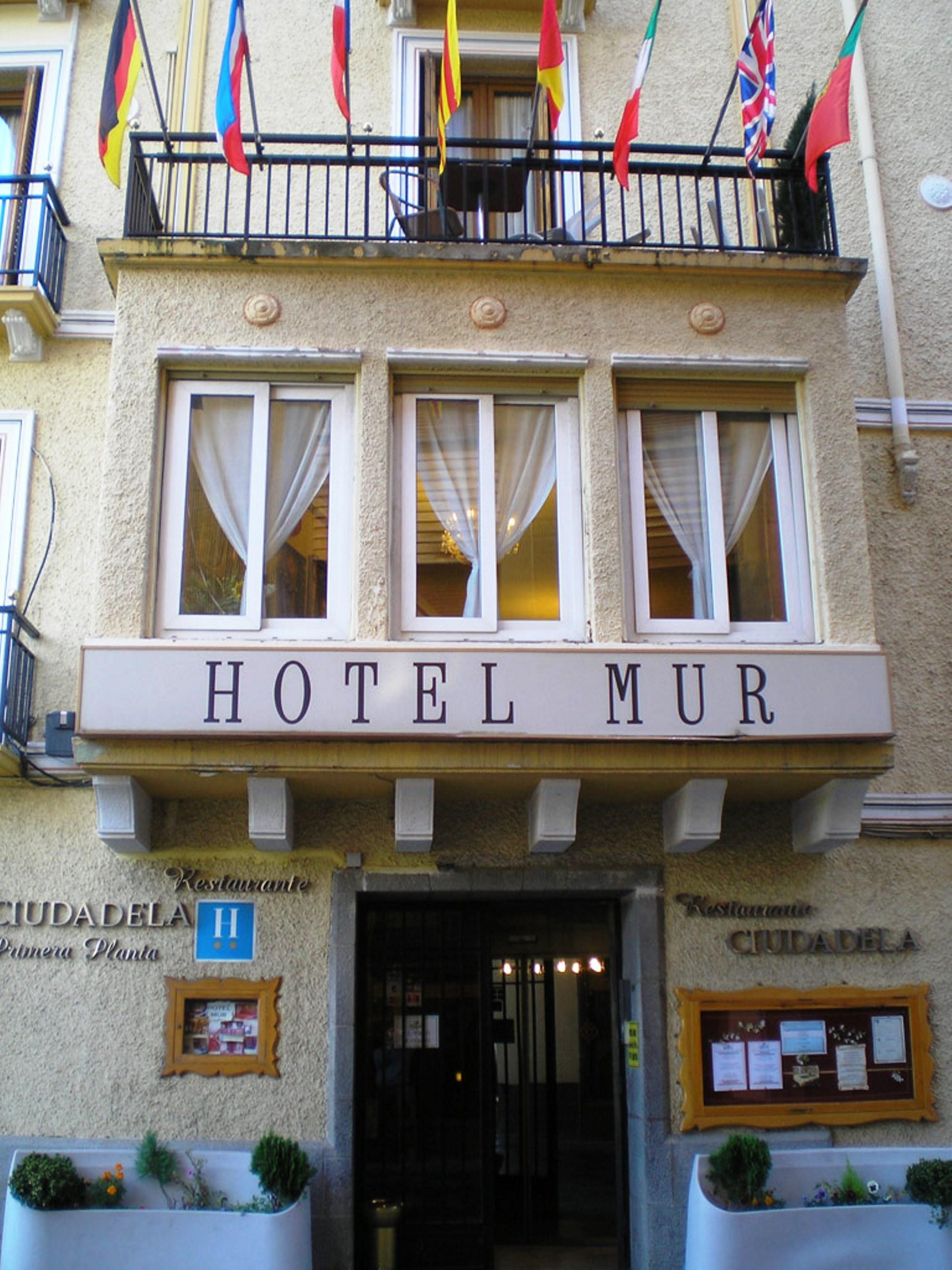 Hotel Mur Jaca Buitenkant foto